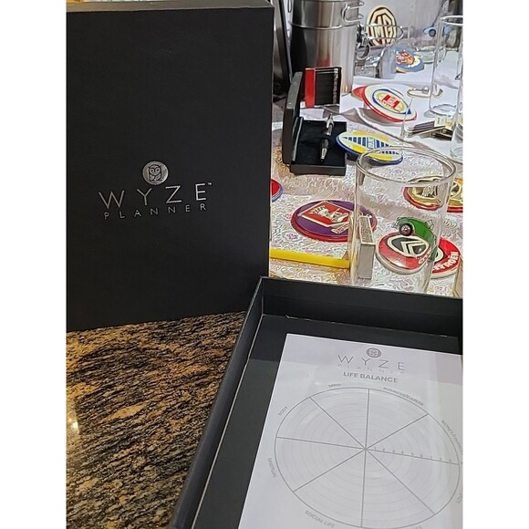 Wyze Planner Premium Edition – Undated Luxurious Weekly & Monthly Masculine ✨️ - Picture 8 of 9